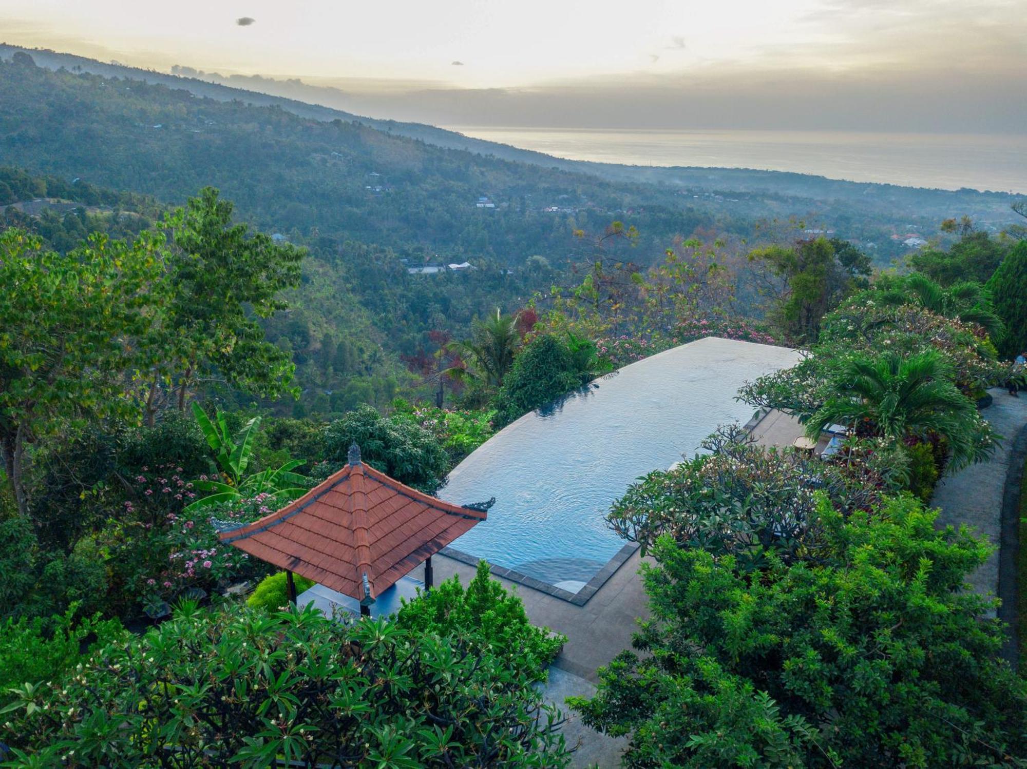 Villa Selonding Batu Lovina Exteriör bild